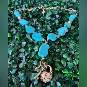 AMAZING Patricia Nash TURQUOISE necklace!